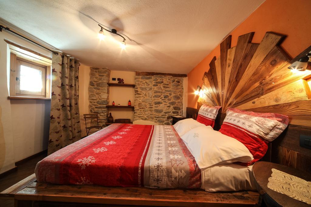 Souvenir De Tsaneli Apartamento Roisan Quarto foto